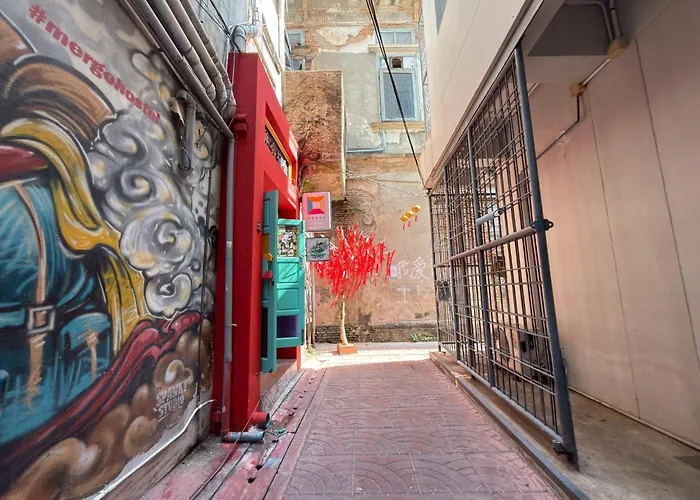 Merge Hostel